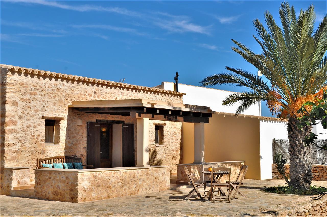 Siamoformentera Analissa Villa San Francisco Javier Luaran gambar