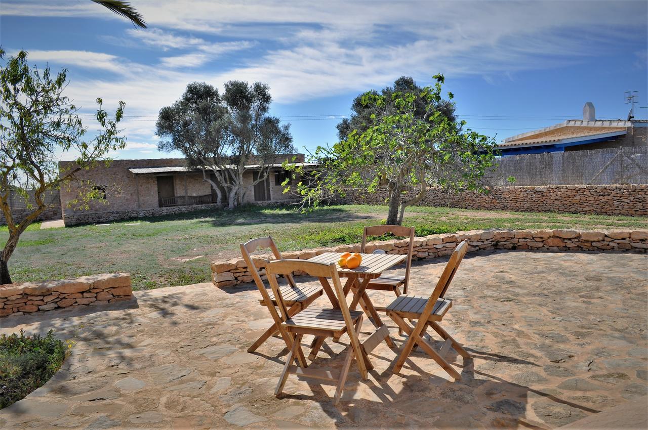 Siamoformentera Analissa Villa San Francisco Javier Luaran gambar